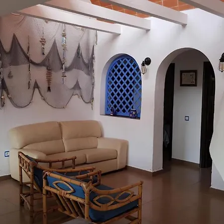 Haus Mit Gemeinschaftsbadewanne In Torroella Montgri * Torroella de Montgrí