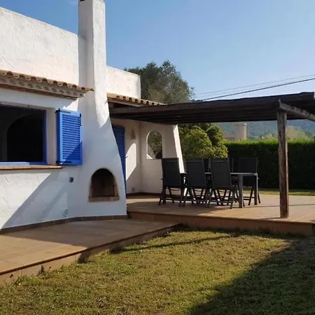 Haus Mit Gemeinschaftsbadewanne In Torroella Montgri * Torroella De Montgri